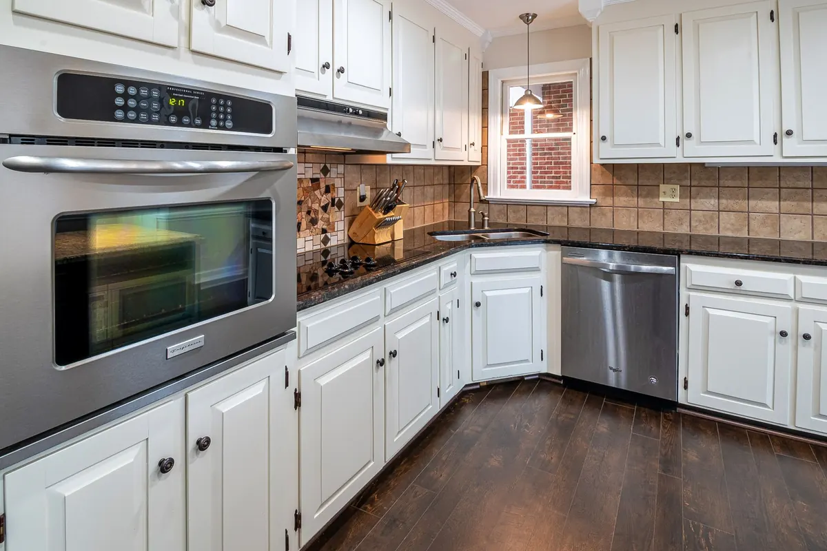 How to Paint Kitchen Cabinets: A Beginner's Guide to a Durable Finish
